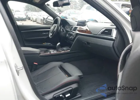 2017 BMW 330I xDrive z USA, uszkodzony, nr VIN WBA8D9G36HNU65843